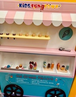 Ice cream cart play station at Kids Fun Town